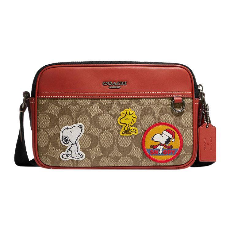 

Coach X Snoopy X Peanuts Collaboration Graham 23 Monogram Print Cartoon Patch Coated Canvas And Calfskin Camera Bag Women Shoulder Bag CE746-QBE7V Basic Set (Bag+Dust Bag)
