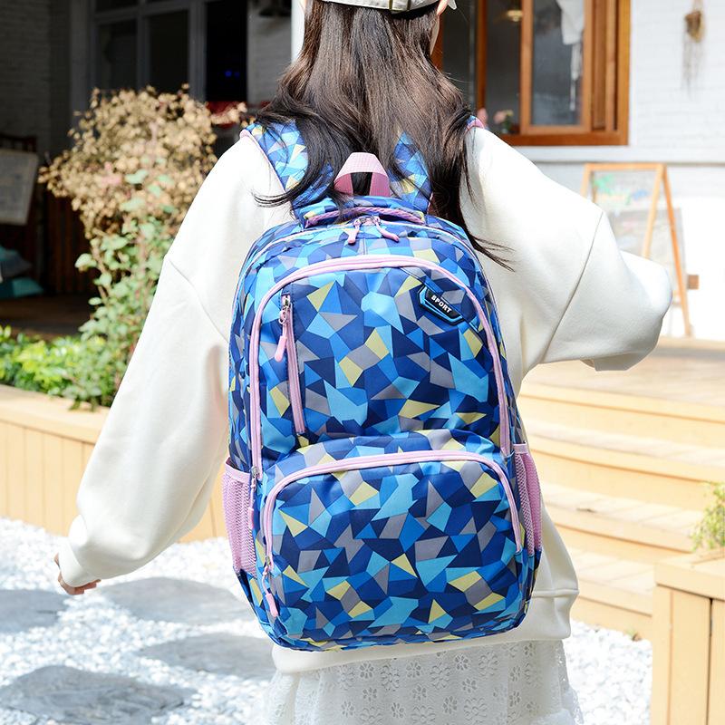 Primary School Student Backpack - Gender-neutral Lightweight Backpack with Dual Shoulder Straps for Reduced Burden