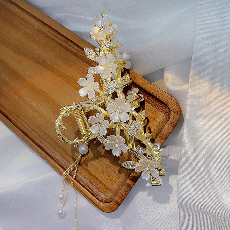 1Pcs Pearl Tassel Hair Claw For Women Cute Sweet Hair Clip Girls Fashion Elegance Headdress  Exquisite Hair Accessoires