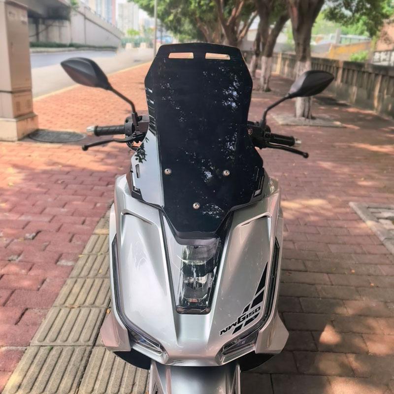 Wuyang Honda NWG150 Zesílený štít a ochrana proti dešti na hrudník