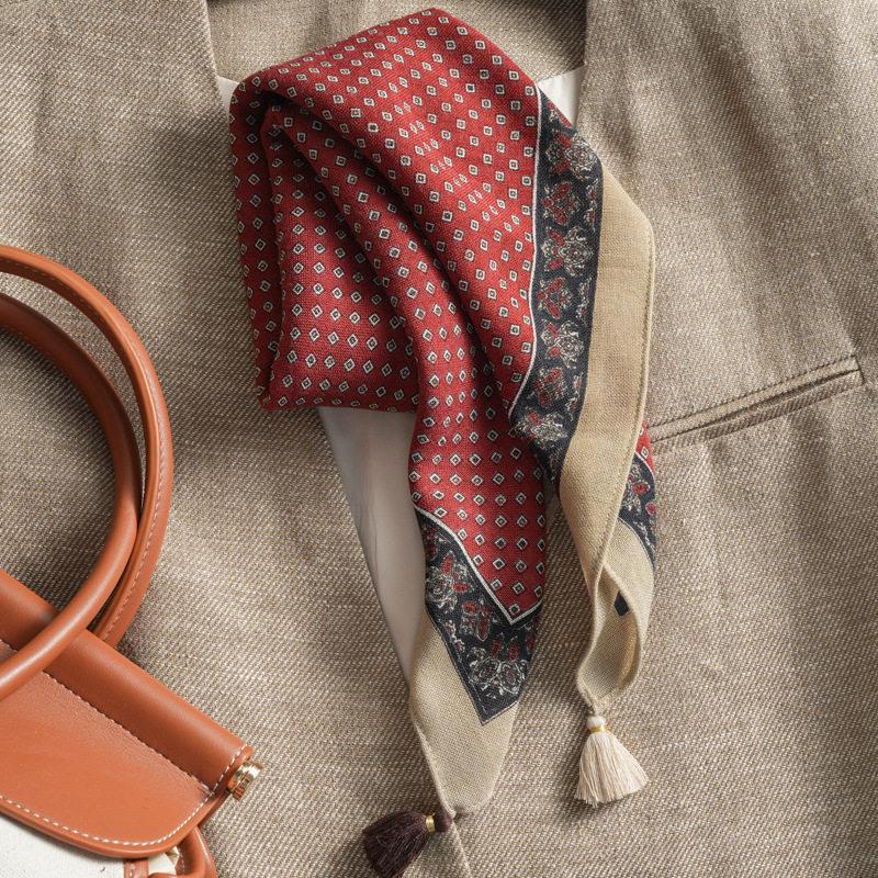Retro literary and artistic lace cotton and linen small square scarf silk scarf women's spring, autumn and winter small scarf spring and autumn velvet