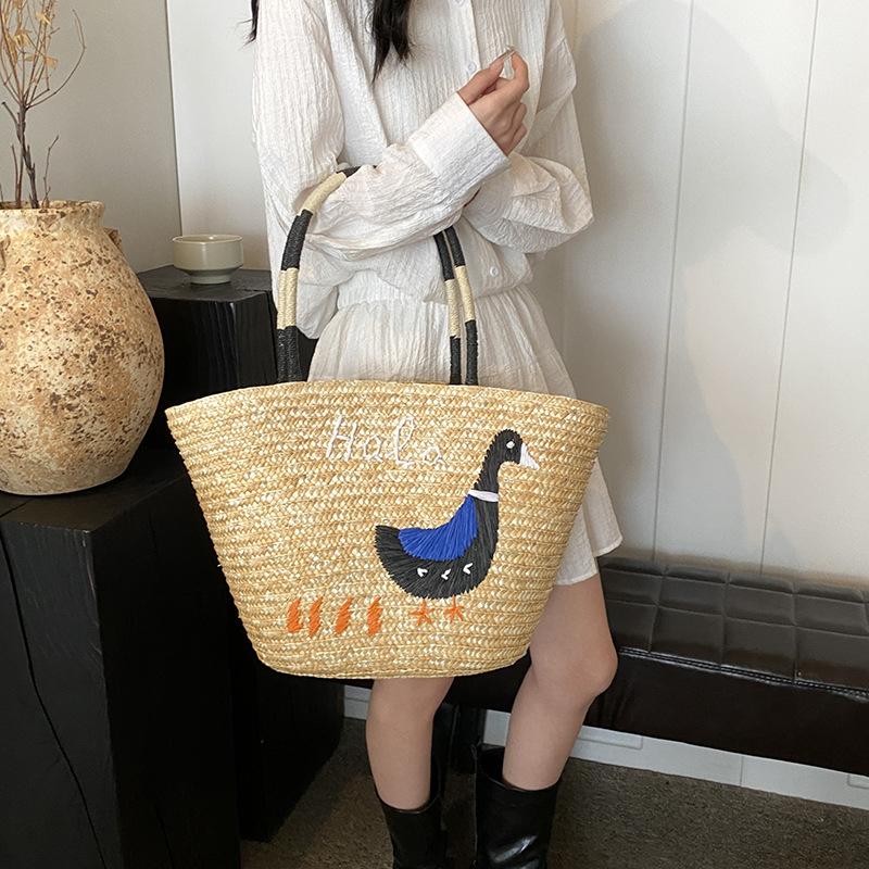 Summer new fashion trend beach bag woven vegetable basket women's bag fashion