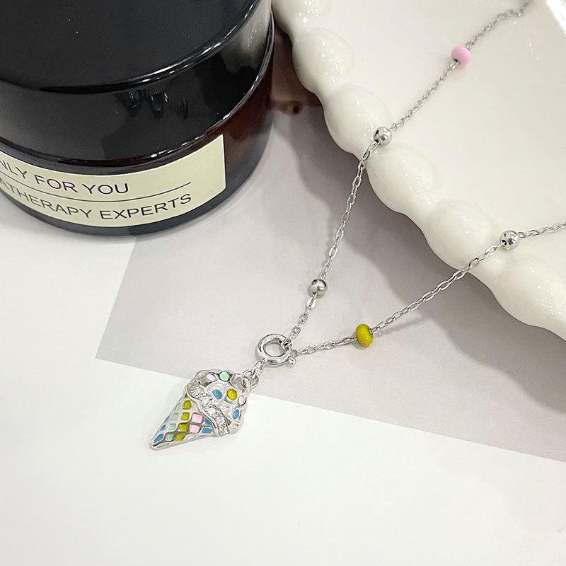 

Ожерелье в виде цветного мороженого, сладкая девичья атмосфера, цвет макарон, детская и милая цепочка на ключицу