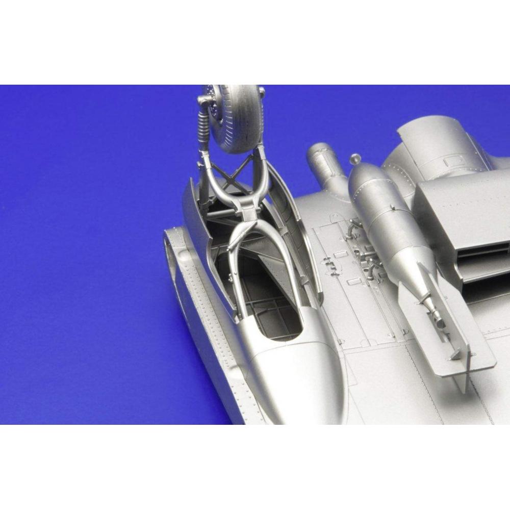 Tamiya 148 Masterpiece Series No.113 Soviet Air Force Ilyushin IL-2 Sturmovik Plastic Model 61113