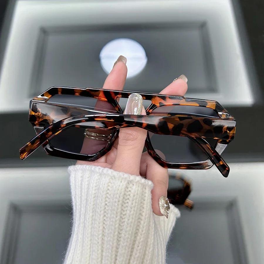 Retro Square Sunglasses Women Men Brand Designer Vintage Sun Glasses Female Male Fashion Mirror Travel Punk