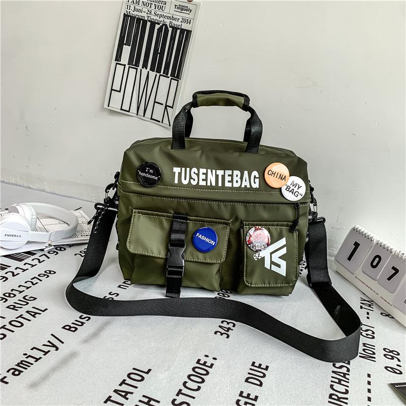 

Мужская повседневная сумка-мессенджер в японском стиле: Вместительная спортивная сумка через плечо для студентов With Pendant армия зеленый