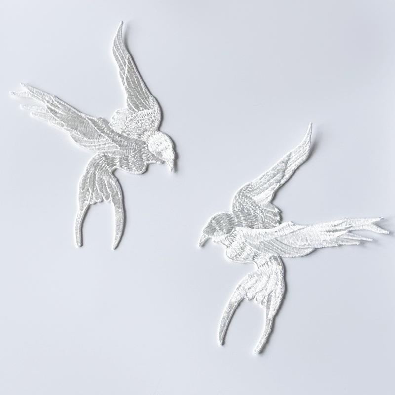 1 Pair Cute Flying Birds Embroidered Swallows Patches Applique Patch Accessories Clothing Decoration