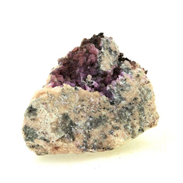 Pierres et Minéraux. Cobaltocalcite + Chalcopyrite. 209.60 ct. Bou Azzer Mine, Drâa-afilalet, Maroc.