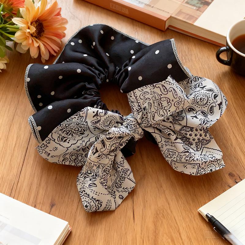 Polka Dot Bow Hair Tie - High-End Hair Accessory for Buns чёрный