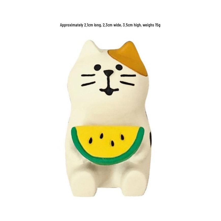 Japanese ZAKKA Watermelon Resin Cat Crafts: Summer Edible Toy Figures