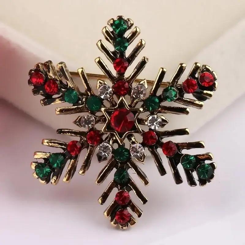Creative Christmas Alloy Snowflake Brooch Fashionable Cute Diamond Studded Snowflake Holiday Brooch Women's Jewelry Accessories