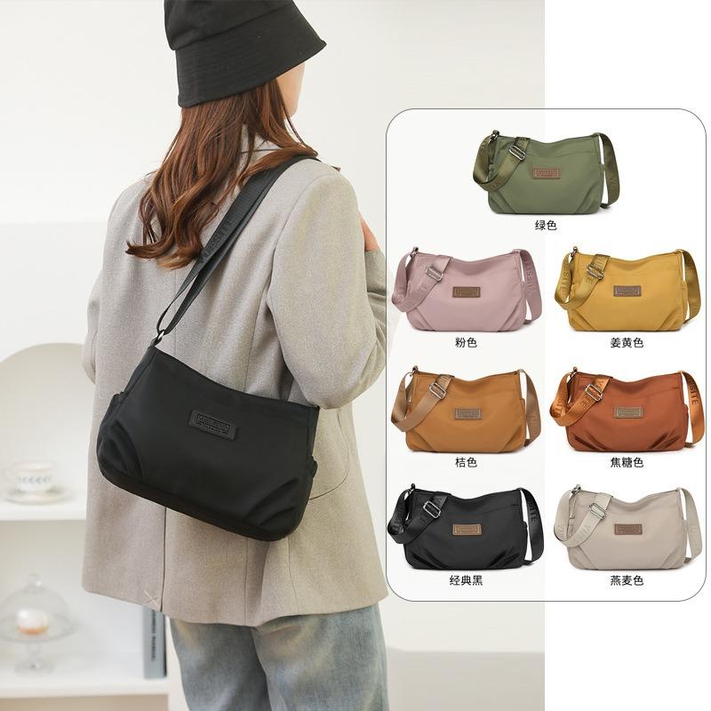 Lightweight Single Shoulder Oblique Span Small Bag, Winter New Women's Versatile Texture Niche Oxford Cloth Pillow Bag