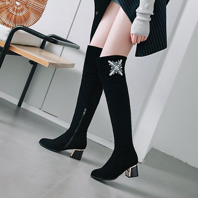 

Новые модные ботинки на толстом каблуке с острым носком