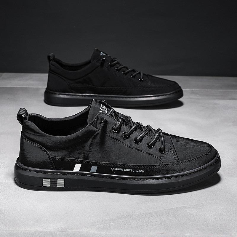 Fashion Fashionable 2025 Spring New Men's Casual Versatile Korean Trendy Flat Shoes White Network Celebrity Shoes Rubber Outsole