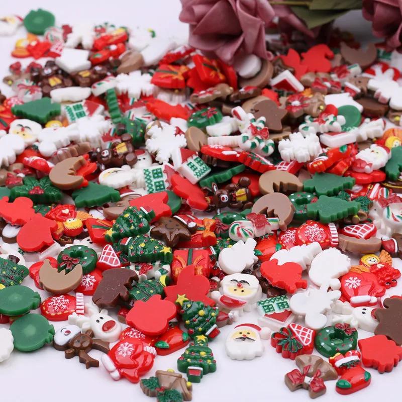 50 Stück Zufällige Kreative Harz-Weihnachts-Mini-Artikel Lustige DIY-Dekoration Weihnachts-Atmosphäre Requisiten Zubehör Schneeflocke Schneemann Material