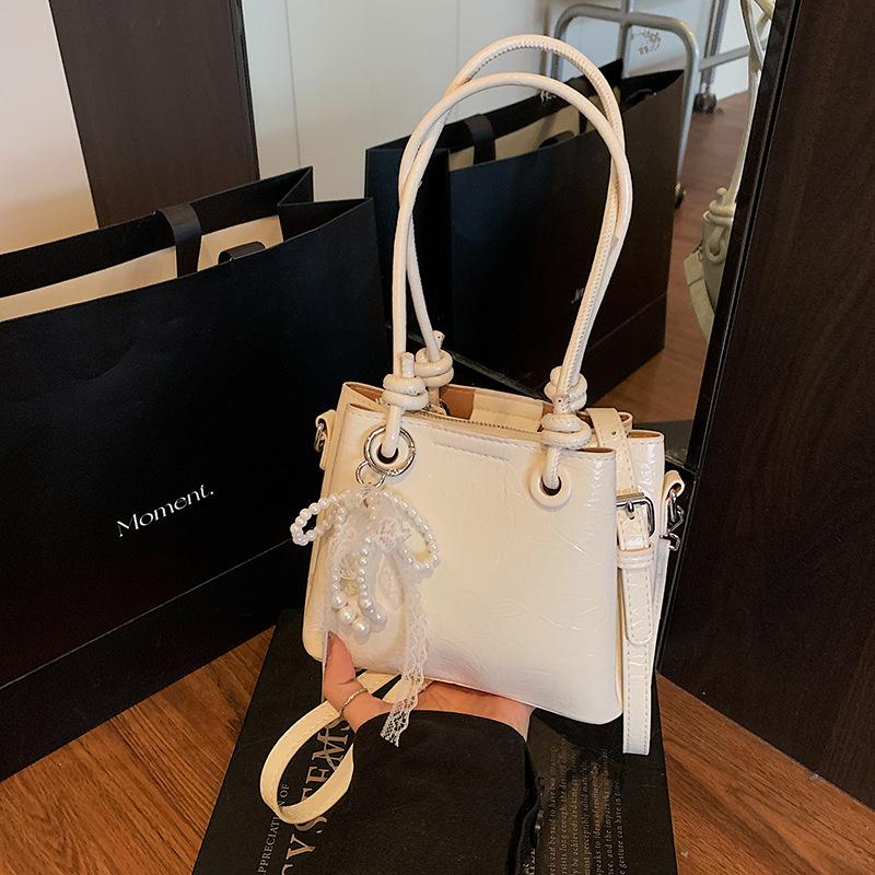 Tote Bag Women's New Versatile Shoulder Bag Casual Handbag