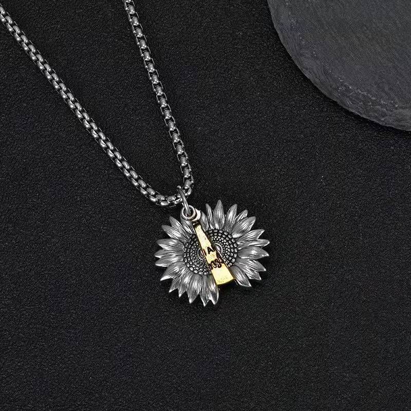 Long Sunflower Men's Harajuku Wind Sunflower Totem Hip Hop Jewelry Women's Necklace Pendant