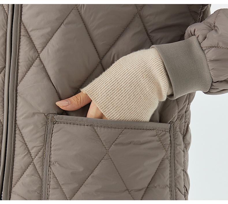 Women's Quilted Long Cotton Coat with Fur-Trimmed Sleeves 2401