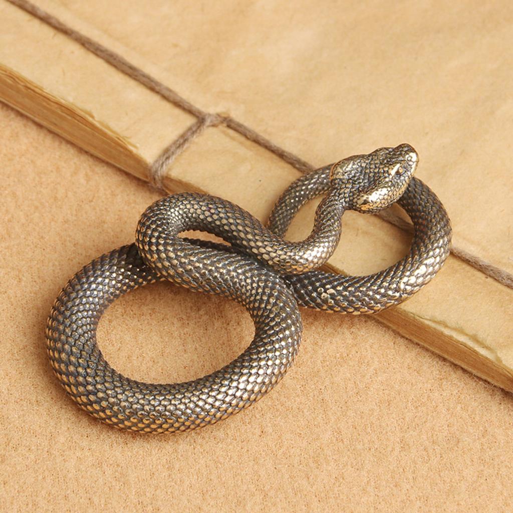 Brass Snake Keychain Pendant Antique Animal Statue Ornament for Home Decors and Desktop Sculpture Fengshui Miniature
