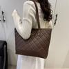 Pu Quilted Tote Bag With Zipper Closure For Casual Streetwear Style
