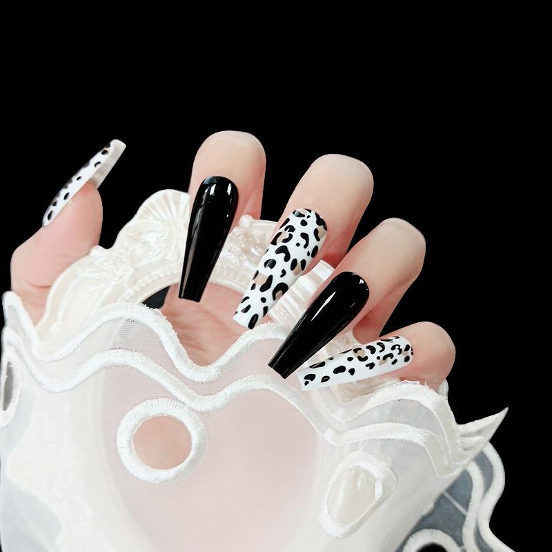 24Pcs/Set False Nails Fashion Gift Free 24Pcs Jelly Glue Waterproof Nail Art Press On Fingersnails Nail Sticker
