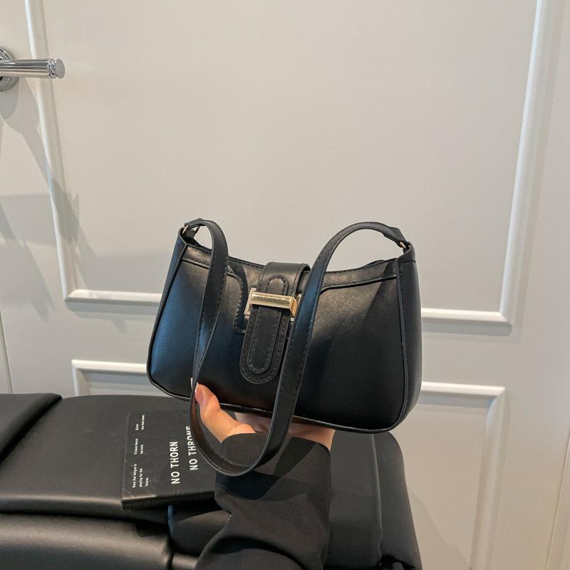 

Retro fashion texture small square bag women s new trend casual armpit bag simple shoulder messenger bag чёрный