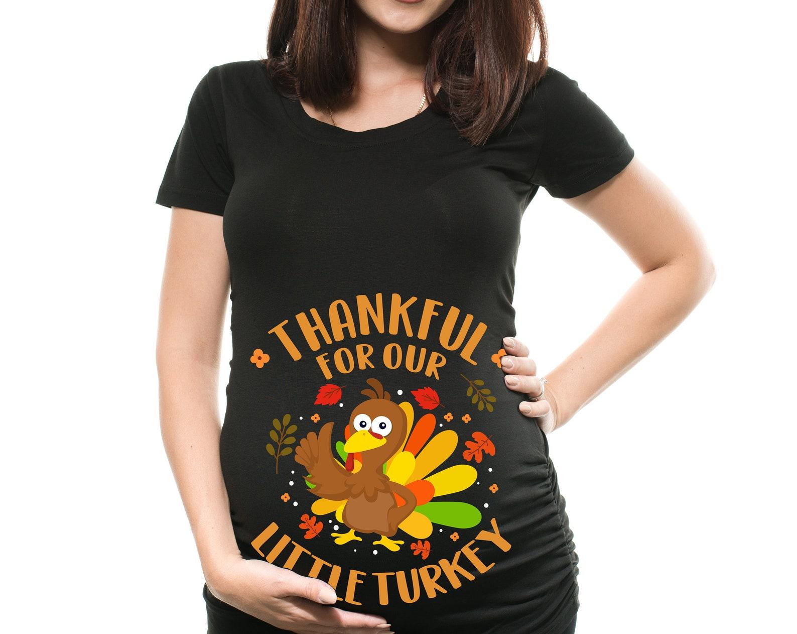 Funny Thanksgiving Turkey Maternity Shirt: Pregnancy Announcement Tee M