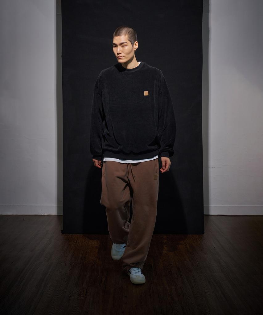 IHDO Signature Cutline Terry Sweatshirt_Black