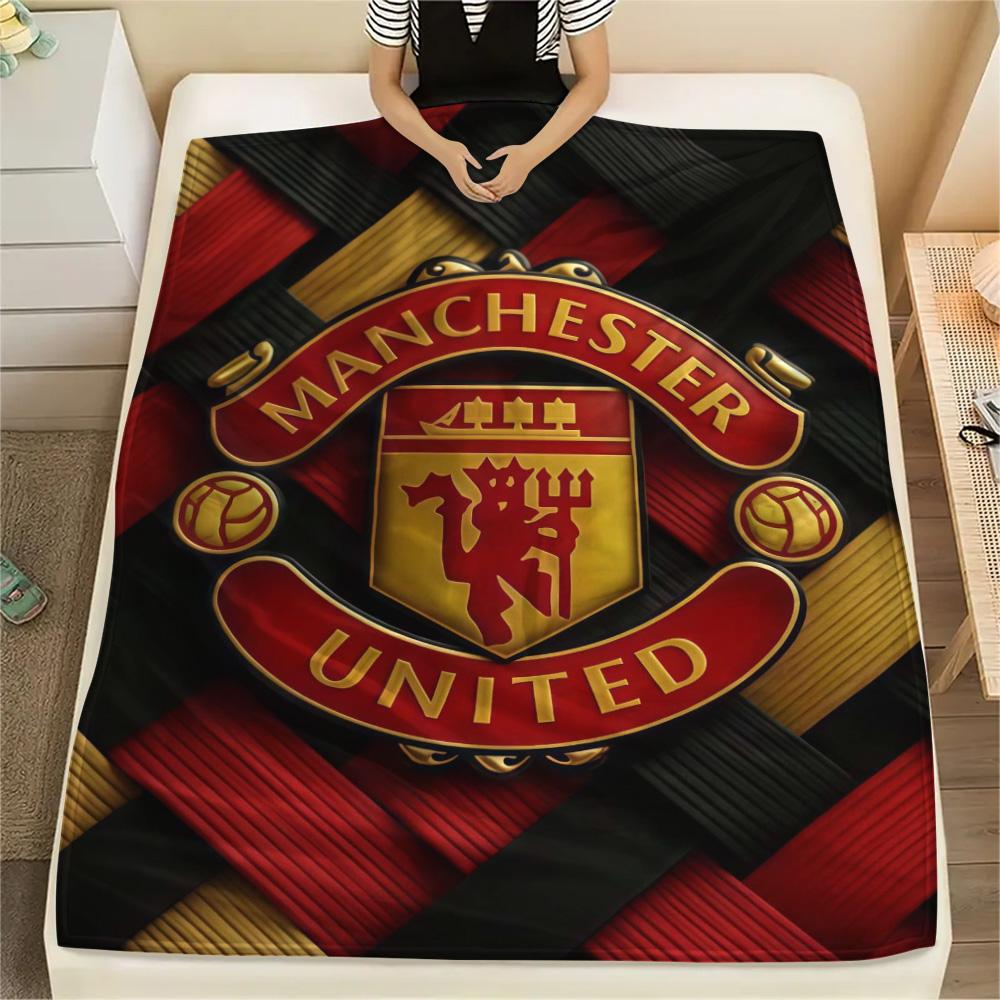 Man Utd Print FlAannel Blanket, High Quality Comfortable for All Seasons, Home Decor, Warmth and Comfort
