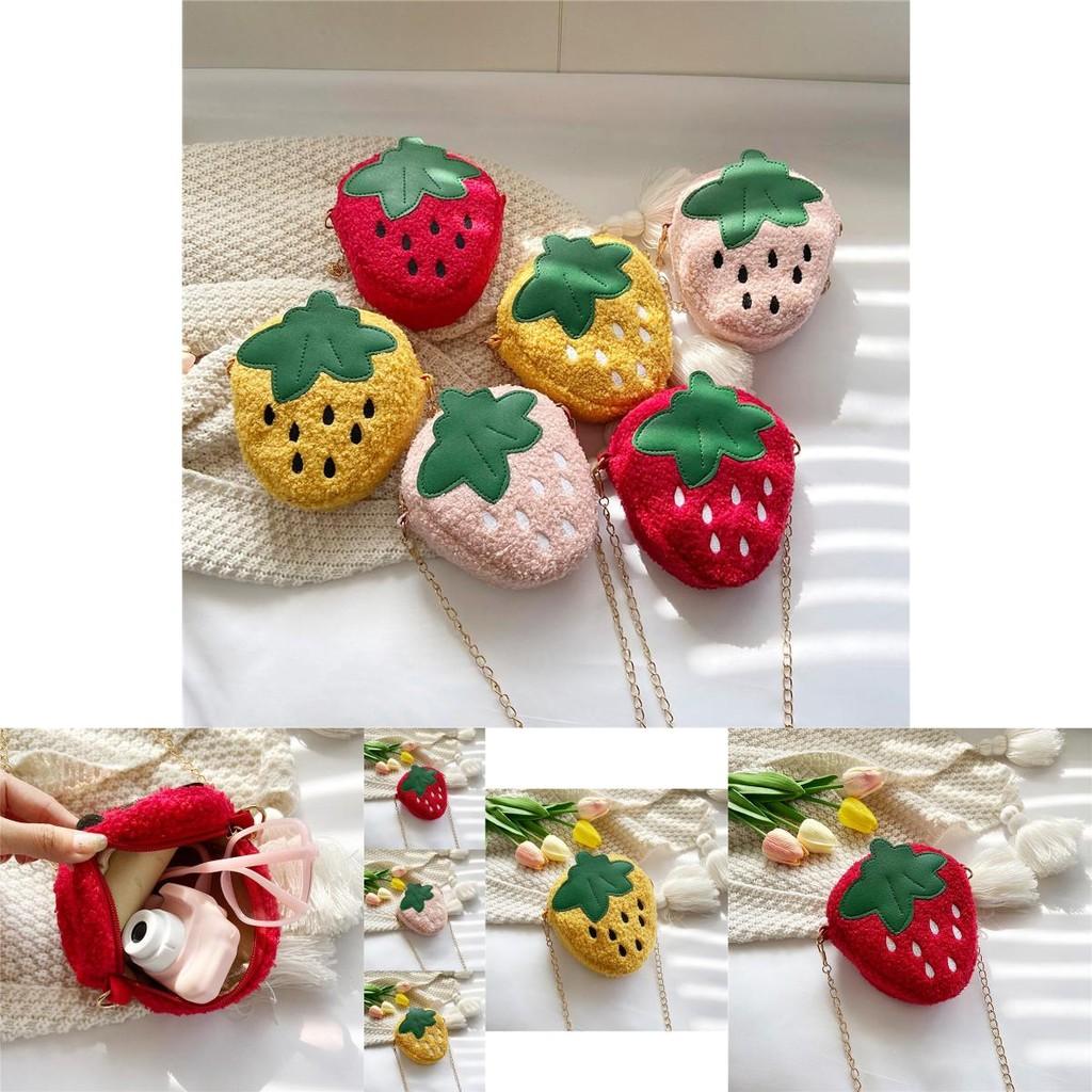 Adorable Girls Plush Strawberry Chain Shoulder Bag 2023 New Korean Style Princess Accessory Coin Purse