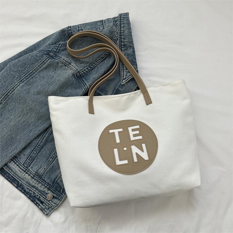 Going Out Large-Capacity Fashion Leisure Bag Make-Up Lesson Bag Spring Versatile Single Shoulder Tote Bag Women
