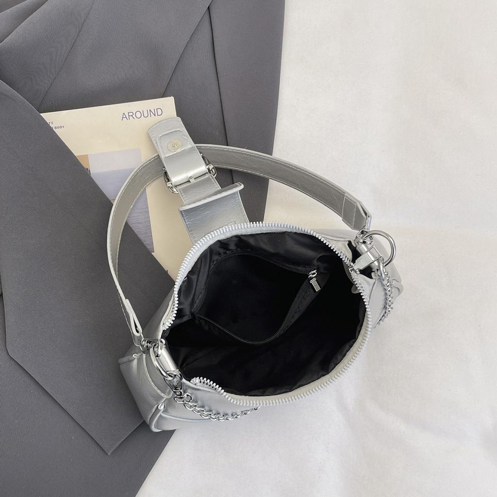 Silver Shoulder Bag Chain Handbag Fashion Bag Solid Color Pu Leather Ladies Bag French Style Underarm Shopper Purse Black Bolsos