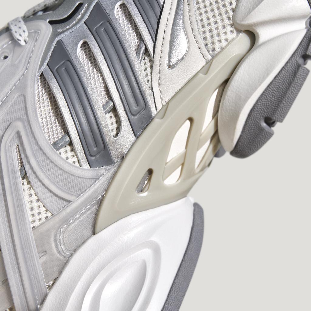 adidas XLG Runner Deluxe Gris Argent Blanc
