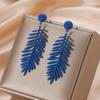 Pinkdudu Fashion Exaggeration Colorful Leaf Earrings Simple Candy-Colored Acrylic Stud Earrings for Women Jewelry Gifts PD901
