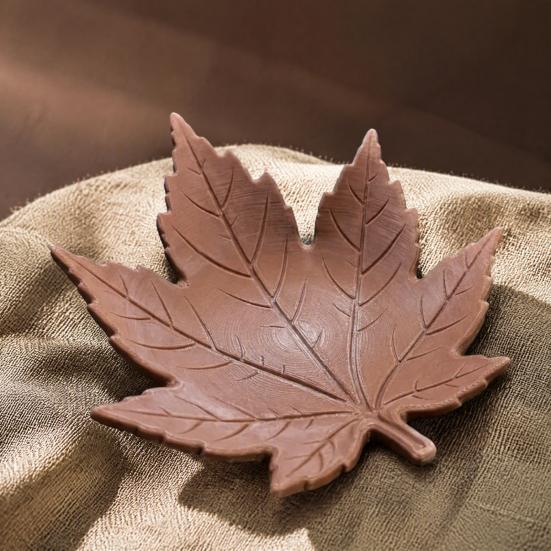 PLA Storage Tray 3D Printed Maple Leaf Trinket Dish, Autumn Fall Key Tray, Jewelry Home Decor for Entryway, Thanksgiving Tabletop Decor, Harvest