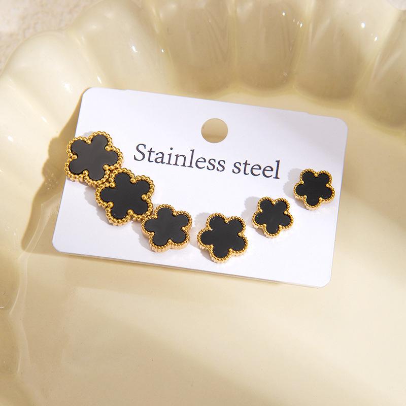 Minimalist Red Five-Petal Stud Earrings for Women: Elegant, Versatile, Everyday Fashion—Perfect Gift for a Best Friend.