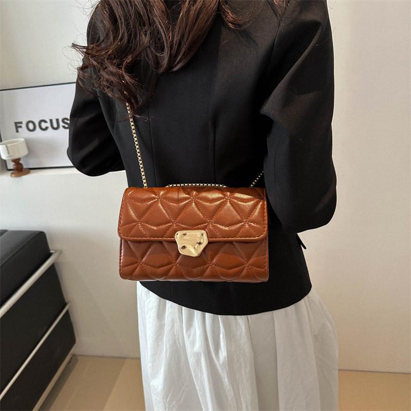 Stylish Trendy Quilted Chain Shoulder Bag For Women In Pu Leather Chic Mini Crossbody
