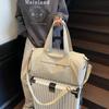 Einfache und vielseitige leichte Umhängetasche im japanischen Stil, lässige Sporttasche, geräumige Tragetasche, modische Crossbody-Reisetasche