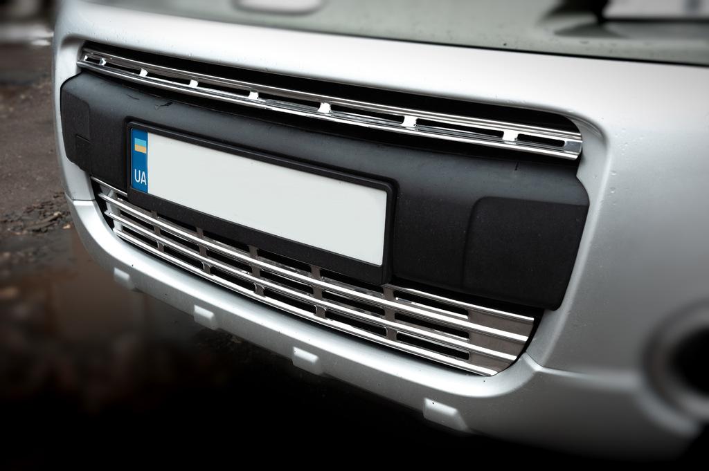 Suprapuneri de grile (2 părți, oțel inoxidabil) OmsaLine - oțel inoxidabil italian pentru Peugeot Partner Tepee 2008-2018