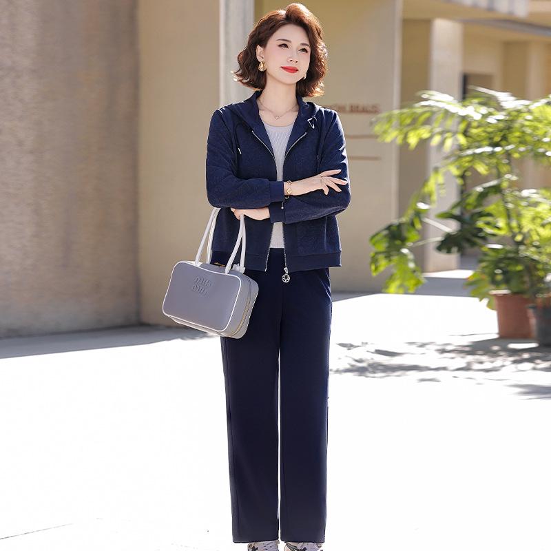 2026 Women s Spring & Autumn Sportswear Set for Middle-aged & Elderly Women (Ages 40-60) 3XL (125-140 jin)