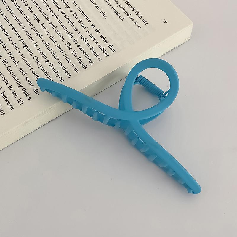Women Fashion Gold Hollow Geometric Hair Claw Retro Hair Clips Barrette Hair Crab Hair Clips Headband Hairpin Hair Accessories