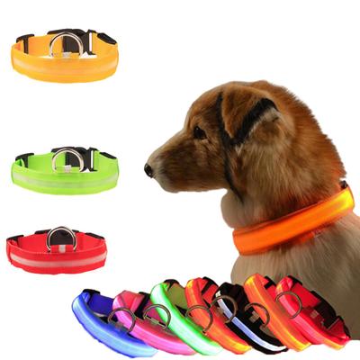 Katı Naylon LED Işık köpek tasması 3 Modeller Gece Yürüyüş için Parlayan Anti-kayıp Emniyet Glow Aydınlık Yaka Pet Kedi