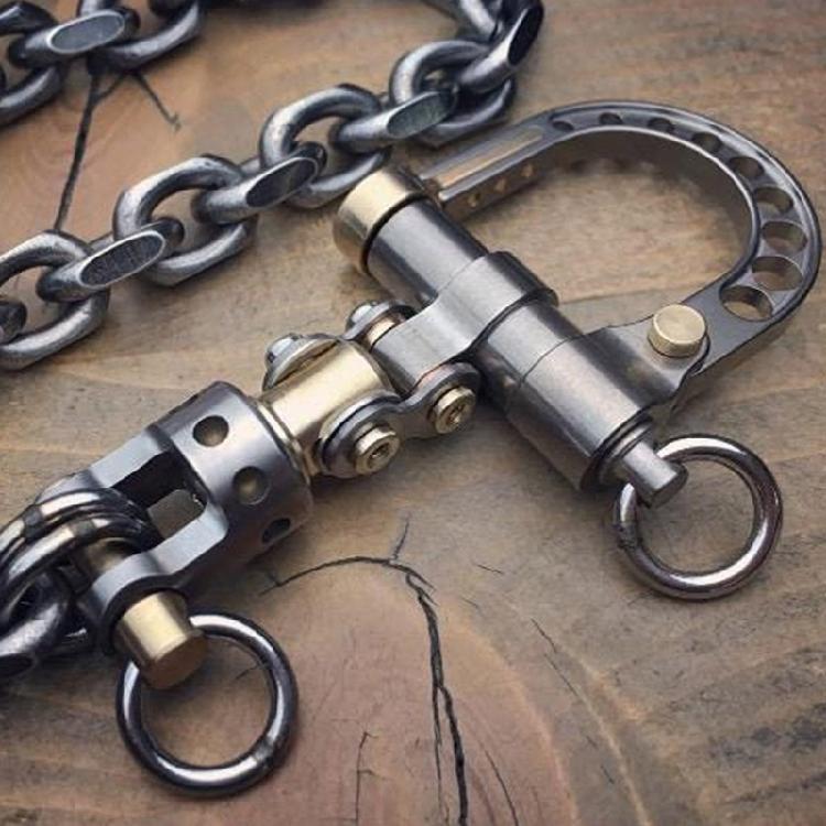 Plastic Pendant Keychain Art Engineering Design Unique Car Jewelry Decors Keychain Bolt Carabiner