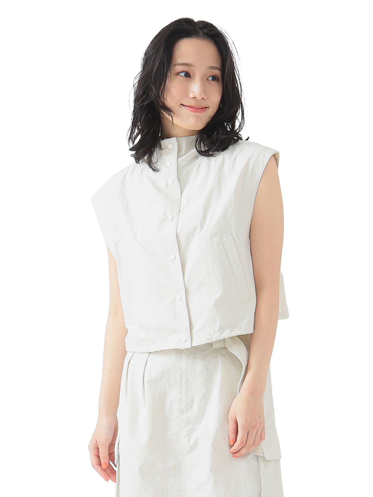 

B:MING LIFE STORE by BEAMS Women s Water-Repellent Sleeveless Hoodie (S-M) IVORY M