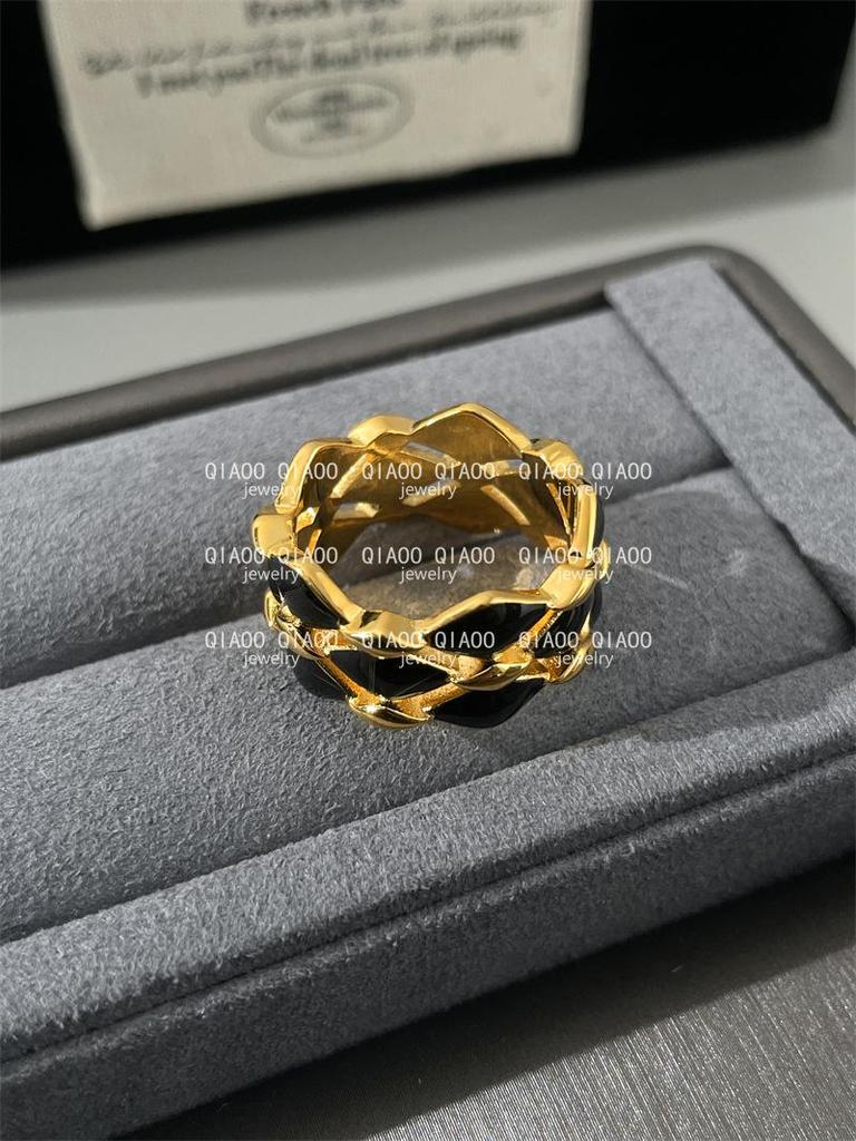 C-Shaped Black & Gold Argyle Enamel Earrings with 925 Silver Needle - Trendy European & American Design.