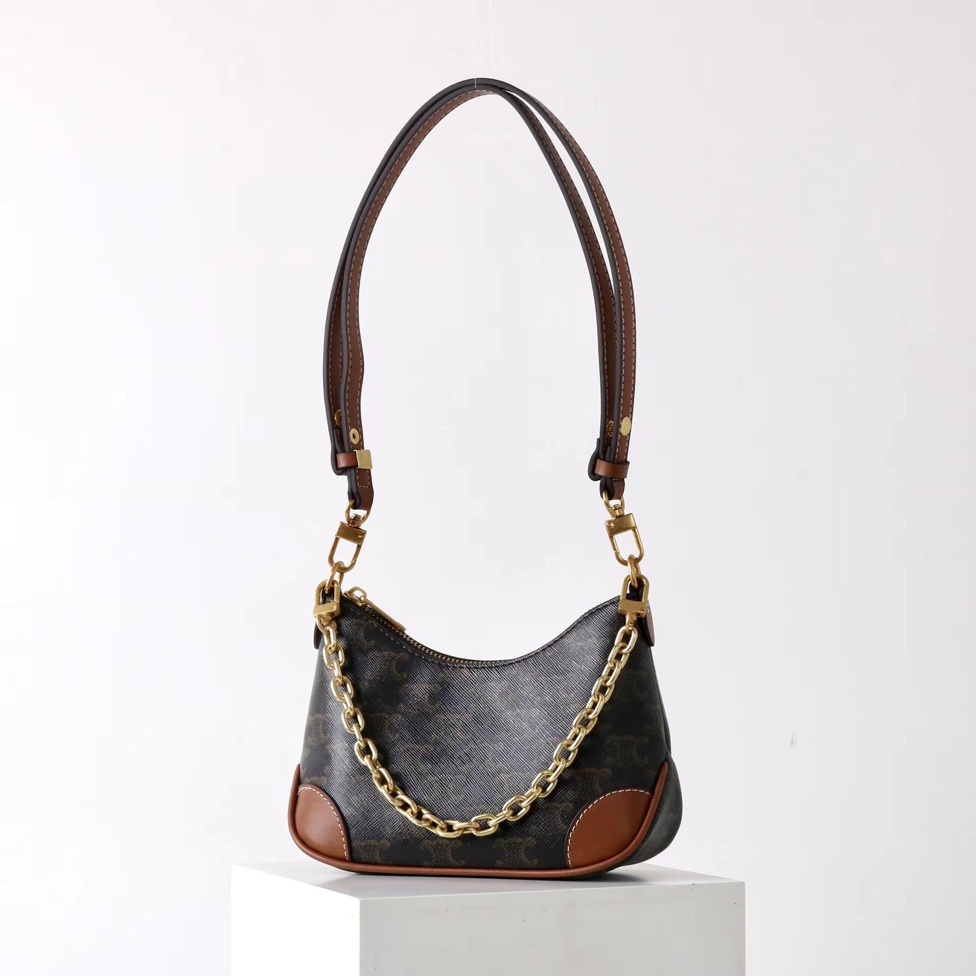 

2025 Vintage Genuine Leather Women s Crossbody Bag with Chain and Cowhide