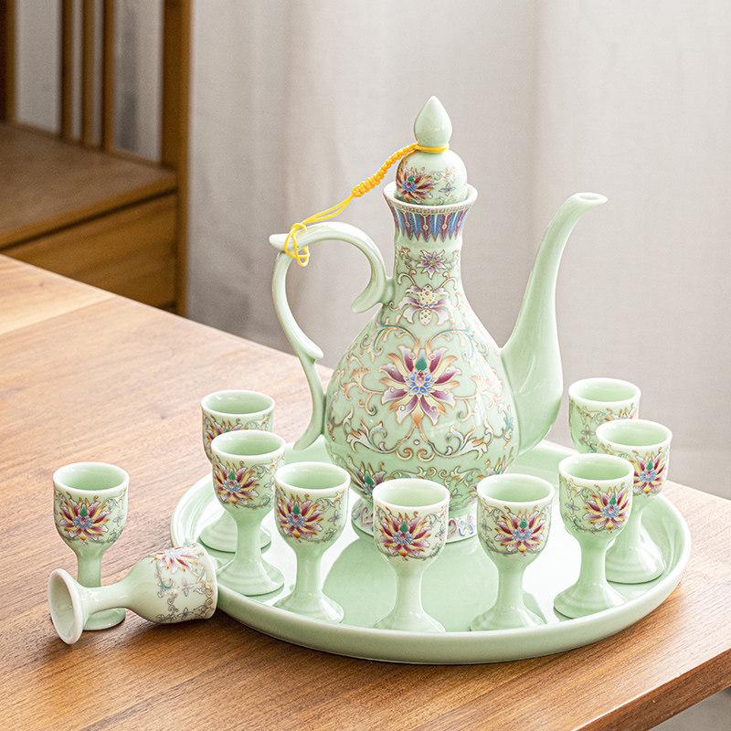 Baijiu Decanter & Ceramic Wine Glass Set with Gift Box