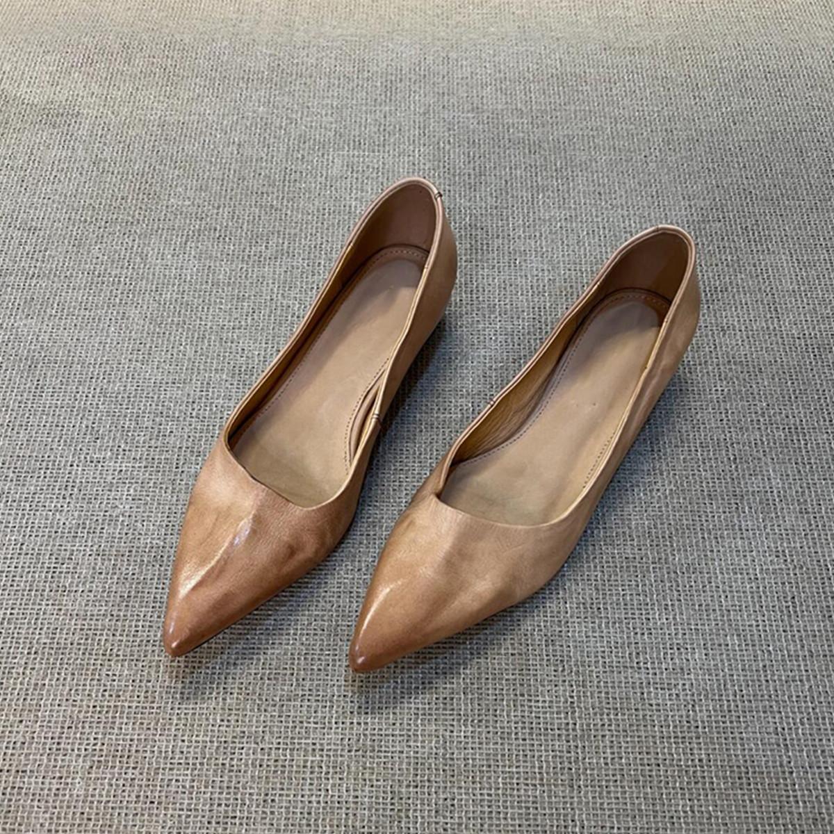 

Версия из овчины~ Литературный и художественный стиль, ленивые кожаные туфли-лодочки с одним ремешком, женские, с мелким вырезом, ретро, с острым носком, темпераментные, на толстом каблуке, w 35