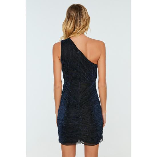 Tailliertes, gefüttertes, glitzerndes, elegantes Abendkleid