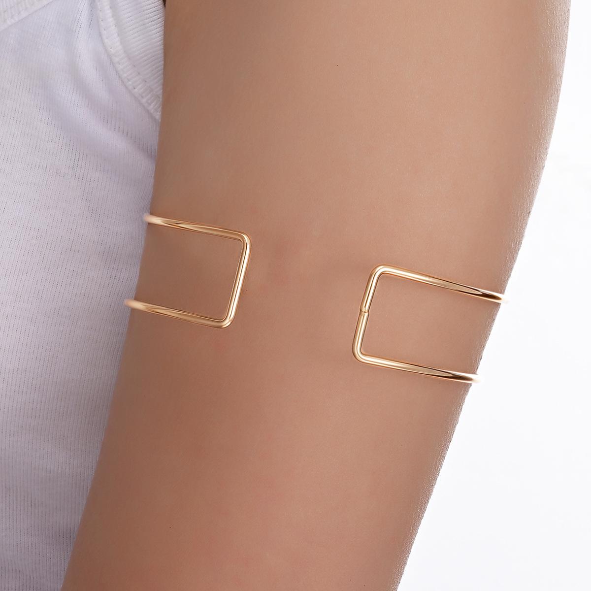 17KM Minimalist Arm Cuff Arm Bracelet Upper Arm Geometric Armband Cuff Bangle Bracelets for Women Teen Girls Jewelry Gifts for Her
